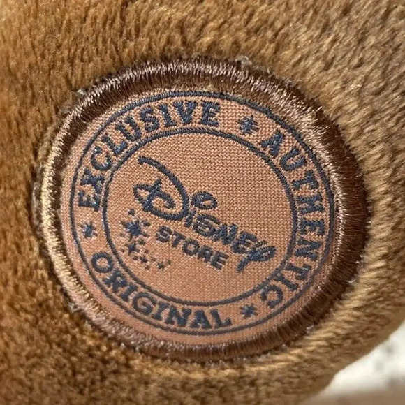 Used Disney Store Exclusive Plush 18" Goofy Stuffed Animal - Picture 2 of 7